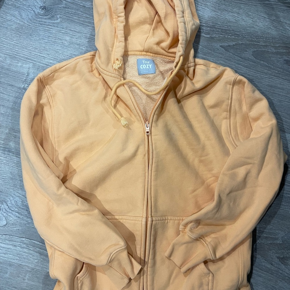 Aritzia TNA jacket